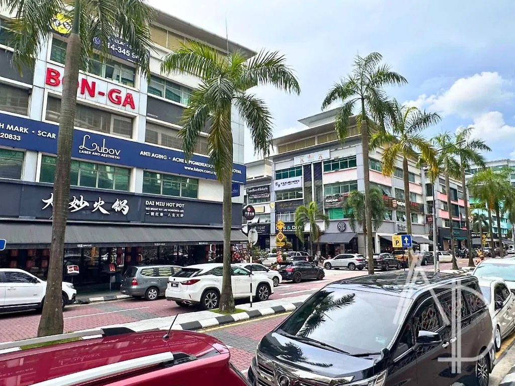 Kami Mont Kiara Residences & Hotel By Ireka Kuala Lumpur